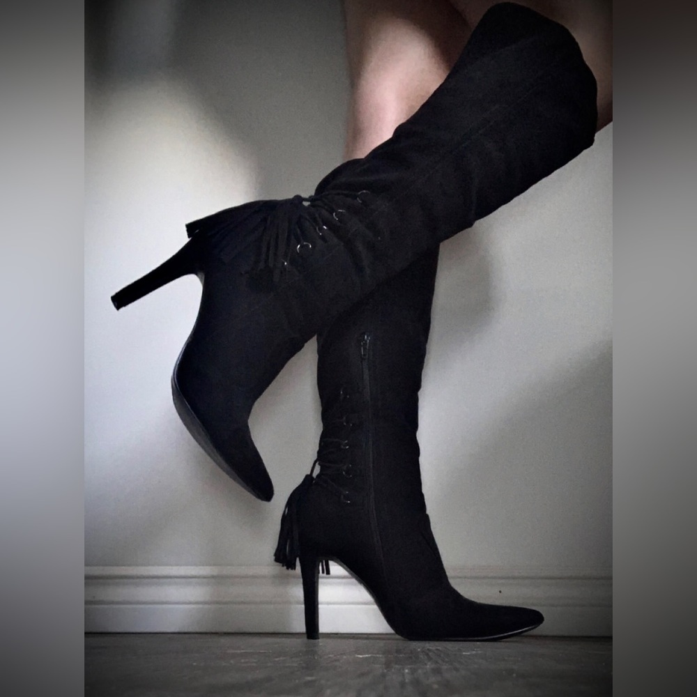 GLAZE Black Heeled Boots